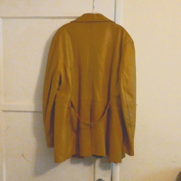 Vintage leather jacket - Picture 2 of 8